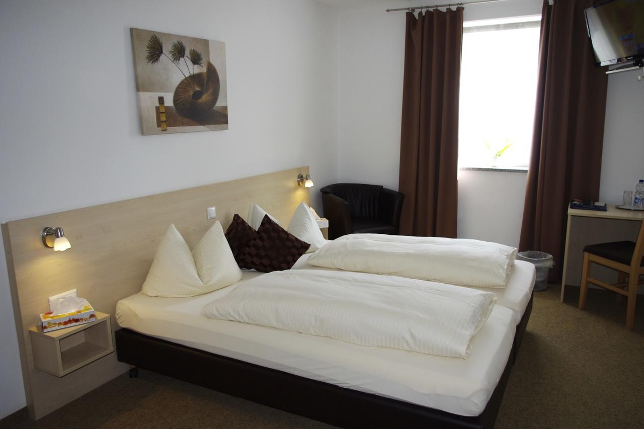 Hotel - Gasthof Erber Sinzing ภายนอก รูปภาพ